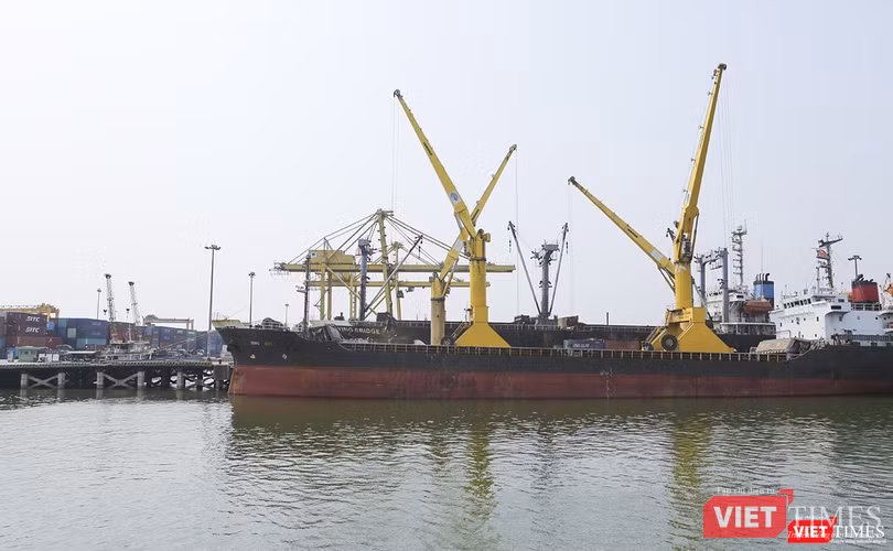 Cảng Tiên Sa, Đà Nẵng, một trong những đầu mối cảng biển tại miền Trung