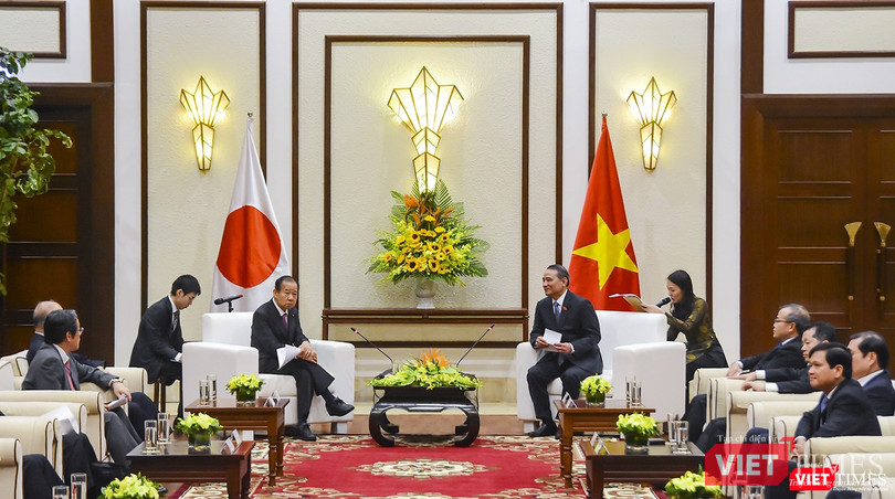 Bí thư Thành ủy Đà Nẵng Trương Quang Nghĩa tại buổi tiếp Tổng Thư ký Đảng Dân chủ Tự do Nhật Bản, Chủ tịch Nhóm Nghị sĩ hữu nghị Nhật – Việt Nikai Toshihiro