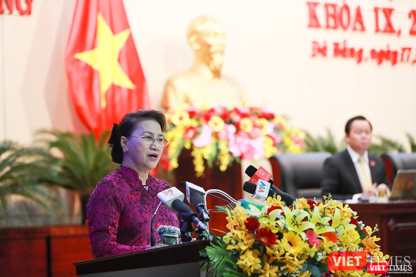 Chủ tịch Quốc hội Nguyễn Thị Kim Ngân phát biểu chỉ đạo tại Kỳ họp thứ 9 HĐND TP Đà Nẵng khóa IX diễn ra sáng 17/12