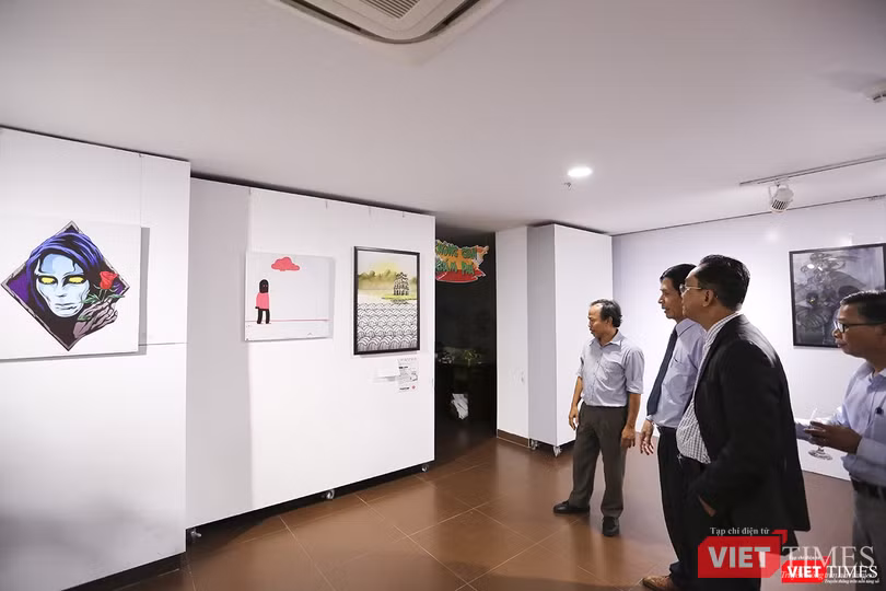 Ấn tượng với tranh công nghệ AR Ấn tượng với tranh công nghệ AR