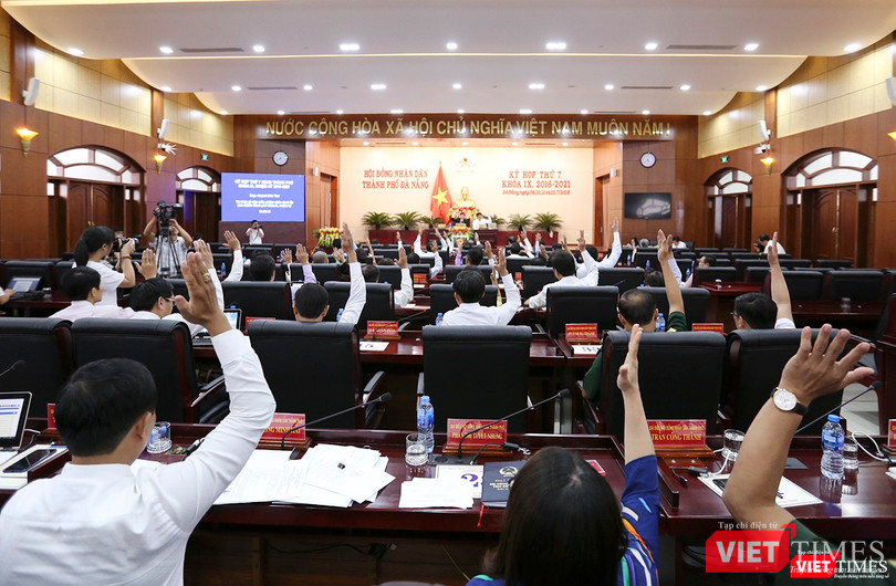 Thường trực HĐND TP Đà Nẵng vừa triệu tập Kỳ họp thứ 8 (bất thường) diễn ra vào chiều ngày 19/10 tới với nhiều nội dung, trong đó có nội dung hoàn thiện nhân sự chủ chốt của HĐND và UBND TP Đà Nẵng Thường trực HĐND TP Đà Nẵng vừa triệu tập Kỳ họp thứ 8 (bất thường) diễn ra vào chiều ngày 19/10 tới với nhiều nội dung, trong đó có nội dung hoàn thiện nhân sự chủ chốt của HĐND và UBND TP Đà Nẵng