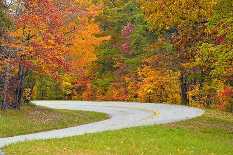 Foothills Parkway, Tennessee, Hoa Kỳ (ảnh Don Johnston)