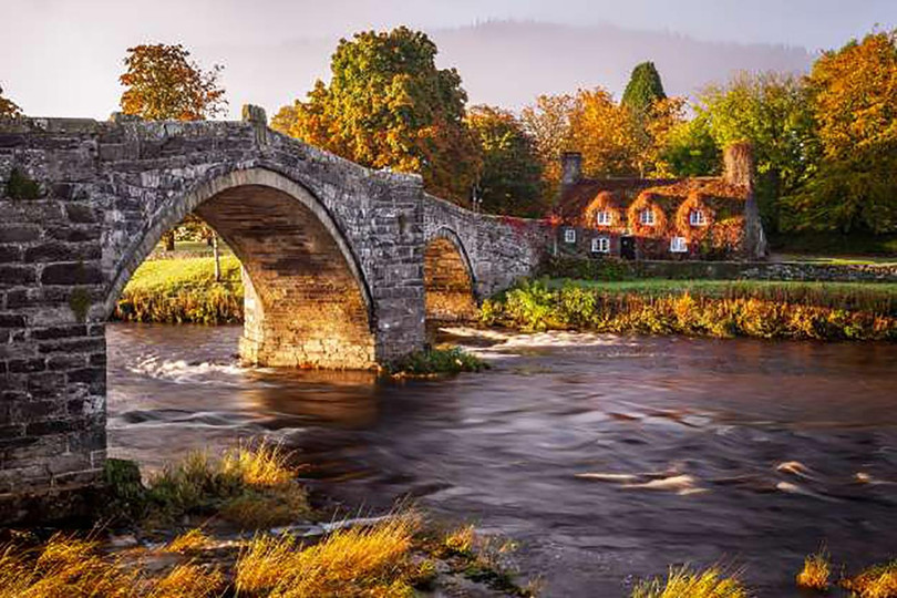 Llanrwst, Thung lũng Conwy, Snowdonia, xứ Wales (ảnh Joe Daniel Price)