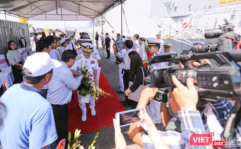 Chuyến thăm của đội tàu Hải quân Hàn Quốc thu hút sự quan tâm của báo giới