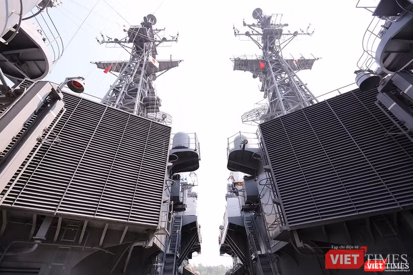 Bộ đôi tàu huấn luyện JS SETOYUKI và JS SHIMAYUKI