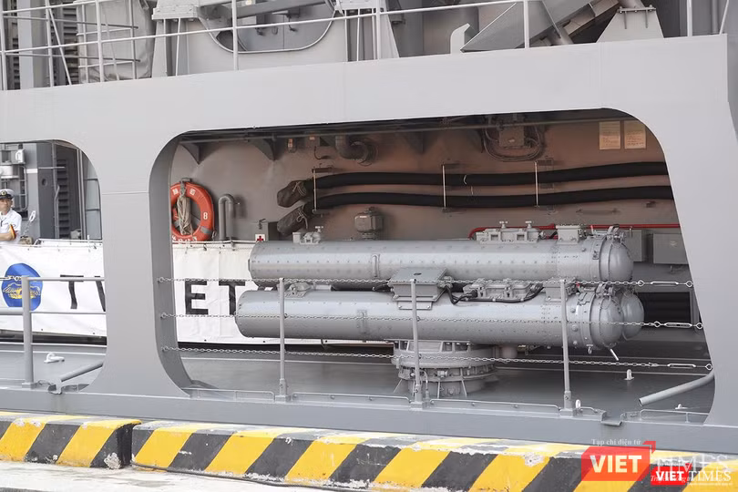 Hệ thống ống phóng ngư lôi