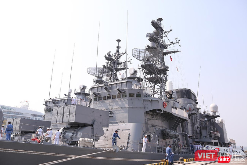 Hệ thống radar và thiết bị điện tử tối tân