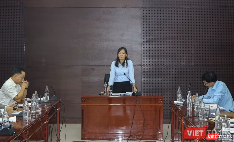 Bà Trương Thị Hồng Hạnh - Giám đốc Sở Du lịch TP Đà Nẵng tại buổi làm việc với các doanh nghiệp dịch vụ, lữ hành để bàn giải pháp thúc đẩy du lịch Đà Nẵng trở lại sau dịch COVID-19 Bà Trương Thị Hồng Hạnh - Giám đốc Sở Du lịch TP Đà Nẵng tại buổi làm việc với các doanh nghiệp dịch vụ, lữ hành để bàn giải pháp thúc đẩy du lịch Đà Nẵng trở lại sau dịch COVID-19