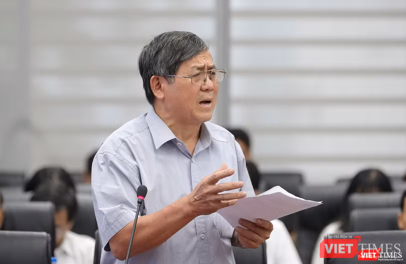 Cử tri Hà Quốc Lân (quận Sơn Trà, Đà Nẵng) chất vấn về tình trạng ô nhiễm tại Âu thuyền Thọ Quang