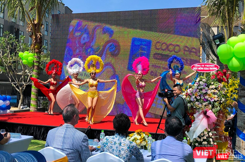 Sự kiện Lễ hội mùa hè-Coco Hello Summer chính thức diễn ra từ ngày 25/5, tại Khu giải trí Cocobay Đà Nẵng với tâm điểm là Lễ hội nước quy mô lớn Aqua League lần đầu tiên được tổ chức tại Việt Nam