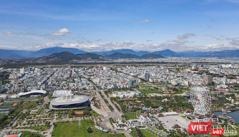 Một góc đô thị Đà Nẵng (Ảnh Hồ Xuân Mai)