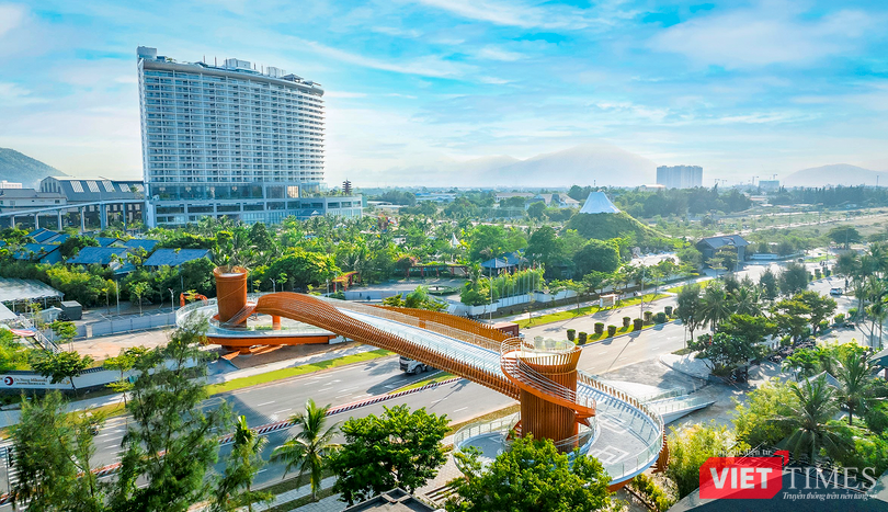 vt_cau huu nghi 3.png