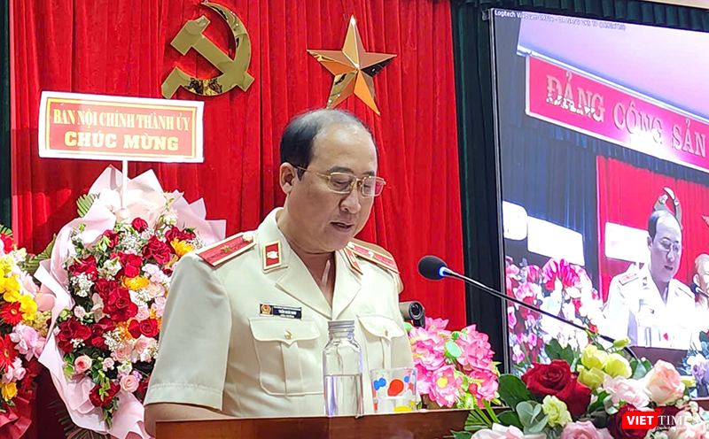 Ông Trần Hoài Nam phát biểu tại lễ công bố quyết định bổ nhiệm Viện trưởng Viện Kiểm sát nhân dân TP Đà Nẵng.