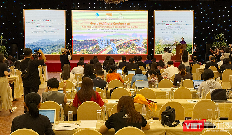 vt_lien hoan phim 2.png