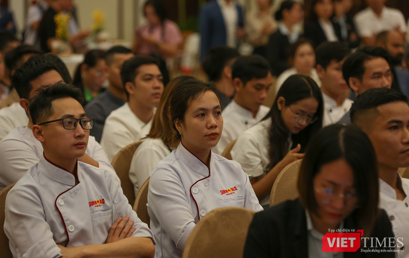 vt_thi dau bep 4.png