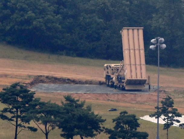 Hệ thống phòng thủ khu vực tầm cao đoạn cuối (THAAD) Mỹ triển khai ở Hàn Quốc. Ảnh: Yonhap.
