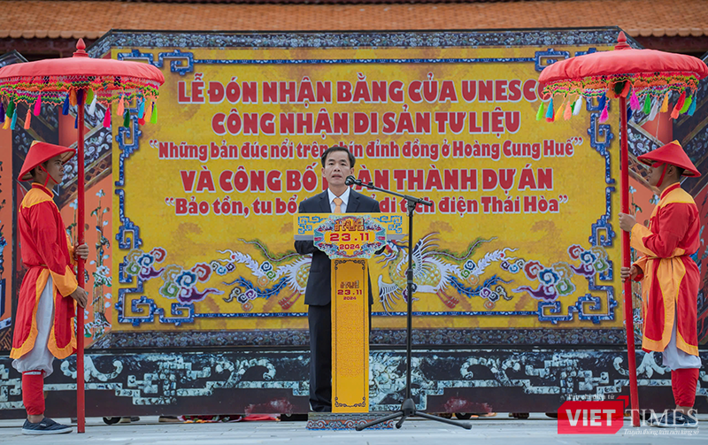 vt_cong nhan di san 3.png