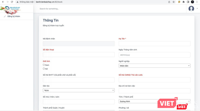 Người bệnh có thể khai báo thông tin và đặt lịch khám Người bệnh có thể khai báo thông tin và đặt lịch khám