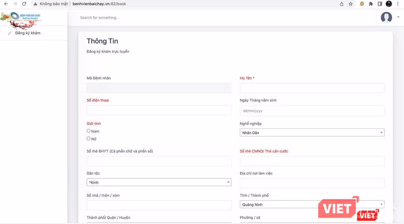 Người bệnh có thể khai báo thông tin và đặt lịch khám