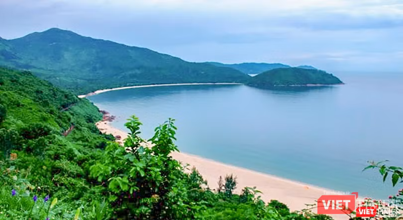 Vị trí dự án phức hợp đô thị nghỉ dưỡng, giải trí cao cấp Làng Vân tại vịnh Nam Chơn dưới chân đèo Hải Vân, TP Đà Nẵng.