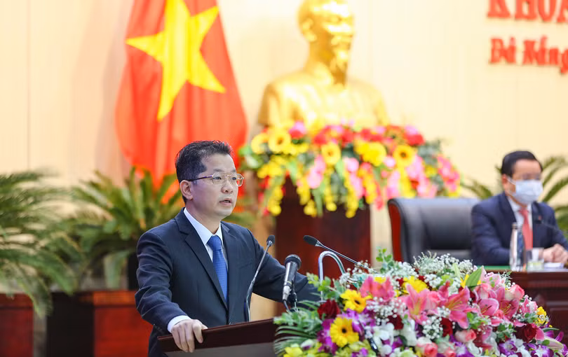 Ông Nguyễn Văn Quảng - Bí thư Thành ủy Đà Nẵng phát biểu tại kỳ họp thứ 16, HĐND TP Đà Nẵng khóa IX, nhiệm kỳ 2016-2021.