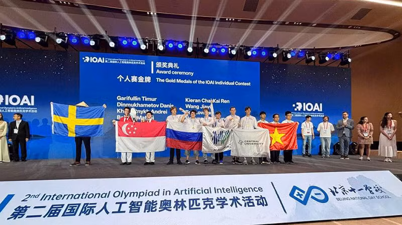 Tại kỳ thi Olympic Trí tuệ nhân tạo quốc tế năm 2025 diễn ra ở Trung Quốc, Đội tuyển Việt Nam có 8 học sinh dự thi đoạt giải. Ảnh: Bạn đọc cung cấp.