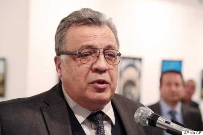 Đại sứ Nga tại Thổ Nhĩ Kỳ Andrey G. Karlov. Ảnh: Huffington Post