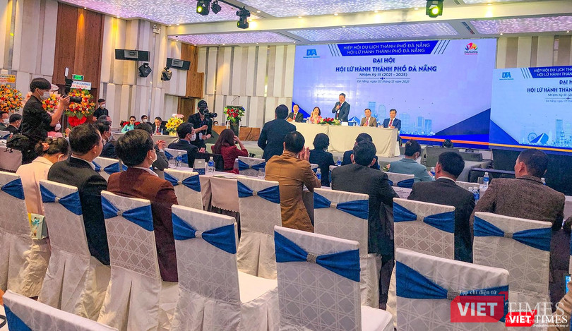 Chiều ngày 3/12, Hội các doanh nghiệp lữ hành TP Đà Nẵng tổ chức đại hội và họp bàn khôi phục du lịch trở lại sau dịch COVID-19