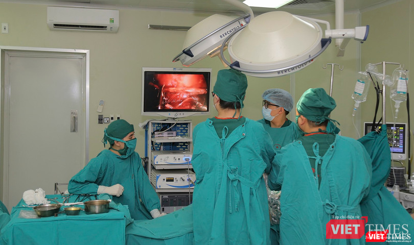 Quang cảnh ca phẫu thuật nội soi Quang cảnh ca phẫu thuật nội soi