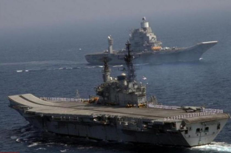 Hai tàu sân bay của Hải quân Ấn Độ. Ảnh: Cankao