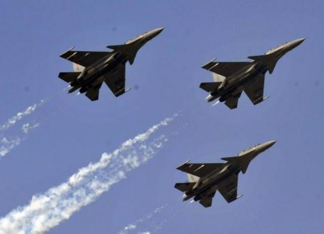 Biên đội máy bay chiến đấu Su-30 của Không quân Ấn Độ. Ảnh: Cankao