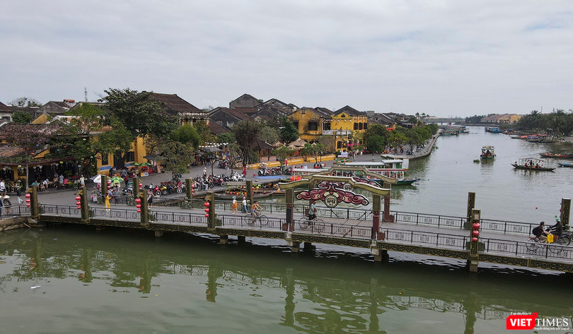 Cầu An Hội (Hội An, Quảng Nam) ngày Mùng 1 Tết Quý Mão