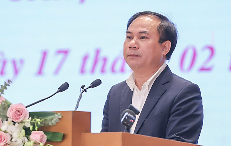 Thứ trưởng Bộ Xây dựng Nguyễn Văn Sinh phát biểu tại hội nghị (Ảnh VGP/Nhật Bắc)