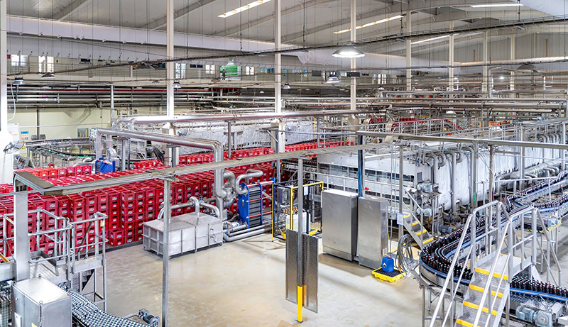 Môt góc dây chuyền sản xuất của nhà máy bia Phú Bài (Huế) 