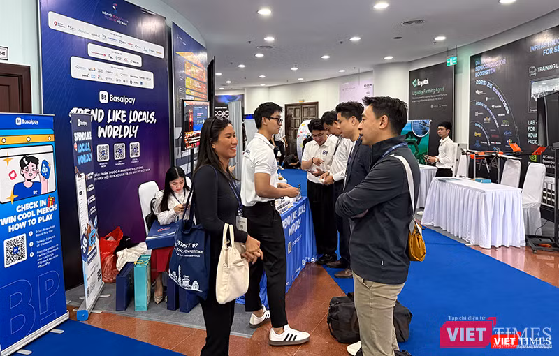 vt_ngay hoi blockchain 2.png