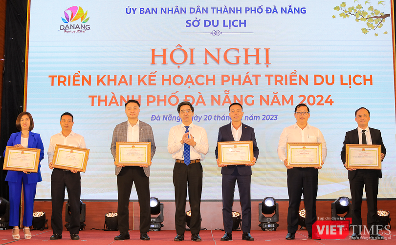 vt_du lich da nang 2.png