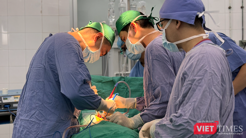 vt_phau thuat sap tran go 2.png