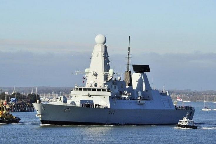 Tàu chiến Anh trên vịnh Ba Tư. Ảnh minh họa: Cankao