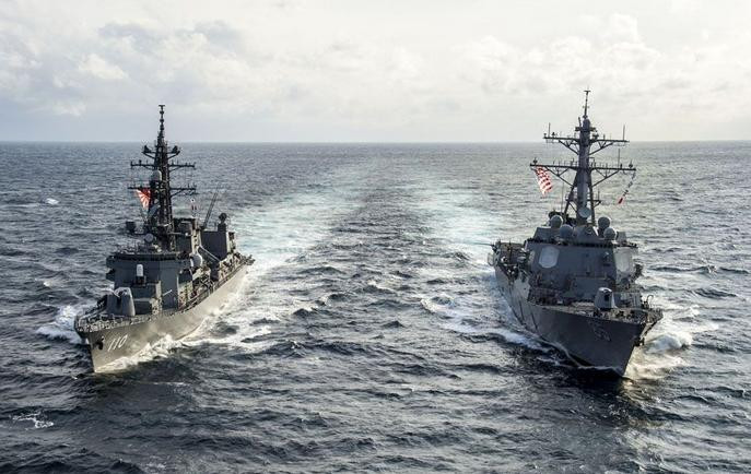 Tàu khu trục Mỹ và Nhật Bản tiến hành tập trận ở Tây Thái Bình Dương. Ảnh: Cankao