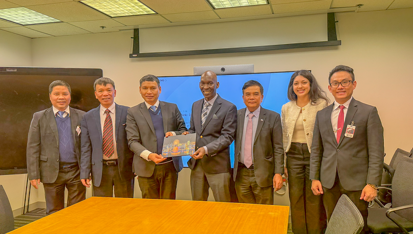  Phó Chủ tịch Thường trực UBND TP Đà Nẵng Hồ Kỳ Minh thăm và làm việc với Ngân hàng Thế giới (WB) tại Hoa Kỳ (ảnh danang.gov.vn)