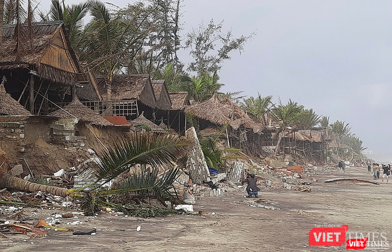 Khung cảnh hoang tàn