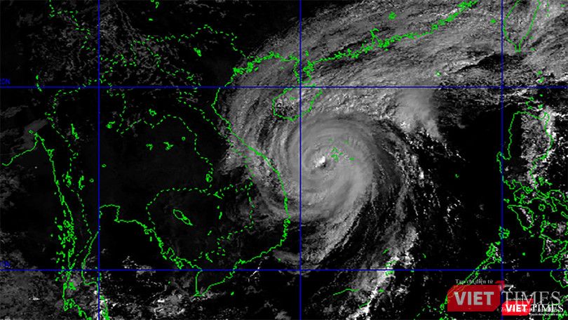 Đường đi của bão số 13 Đường đi của bão số 13