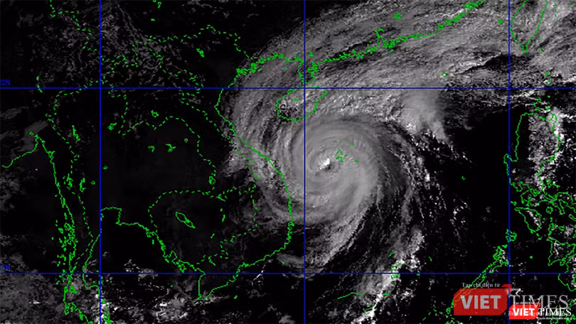 Đường đi của bão số 13