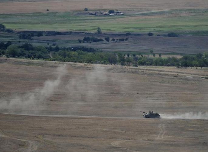 Xe tăng M1 Mỹ trong một cuộc tập trận ở châu Âu. Ảnh: Cankao.