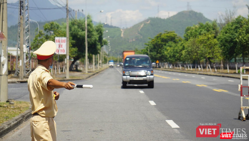 Chốt kiểm soát dịch liên ngành tại cửa ngõ ra vào TP Đà Nẵng
