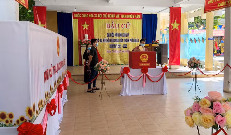 Cử tri Đà Nẵng đi bỏ phiếu bầu đại biểu Quốc hội và đại biểu HĐND TP khoá X, nhiệm kỳ 2021-2026