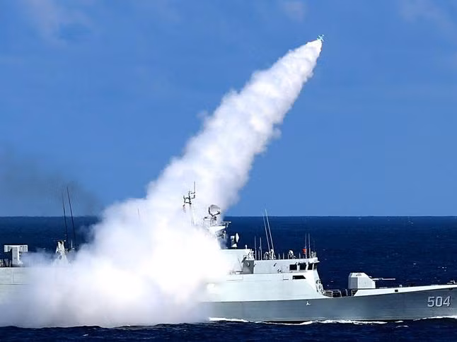 Gần đây, Hải quân Trung Quốc liên tiếp tổ chức các cuộc tập trận quy mô lớn. Ảnh: Đa Chiều.