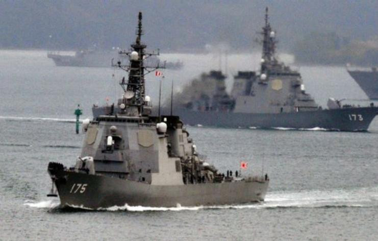 Lực lượng tàu khu trục Nhật Bản. Ảnh: BBC Anh