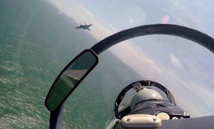 Nhiều máy bay chiến đấu chủ lực của Không quân Trung Quốc tiến hành 