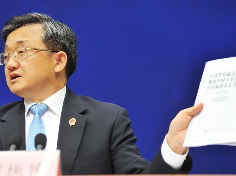 Lưu Chấn Dân, Thứ trưởng Ngoại giao Trung Quốc bôi nhọ các thẩm phán của Tòa trọng tài ở The Hague thụ lý vụ kiện Biển Đông của Philippines. Ảnh: Đa Chiều.